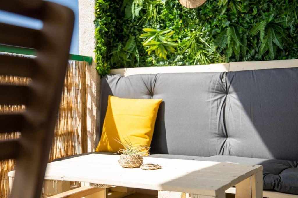 Апартаменти 1ªlinea Mar-Piscina-Wifi-Portaventura-Luxury-Chill5 Салоу Екстер'єр фото